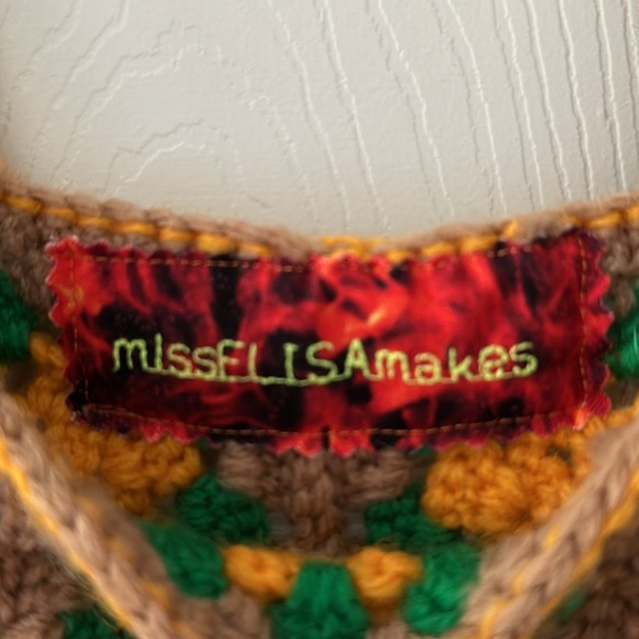 Handmade Vintage Granny Square Afghan Set - Picture 5 of 13